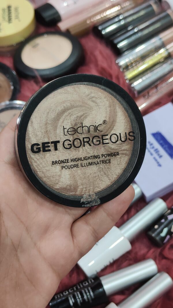 Technic Bronze Highlighter - Image 3