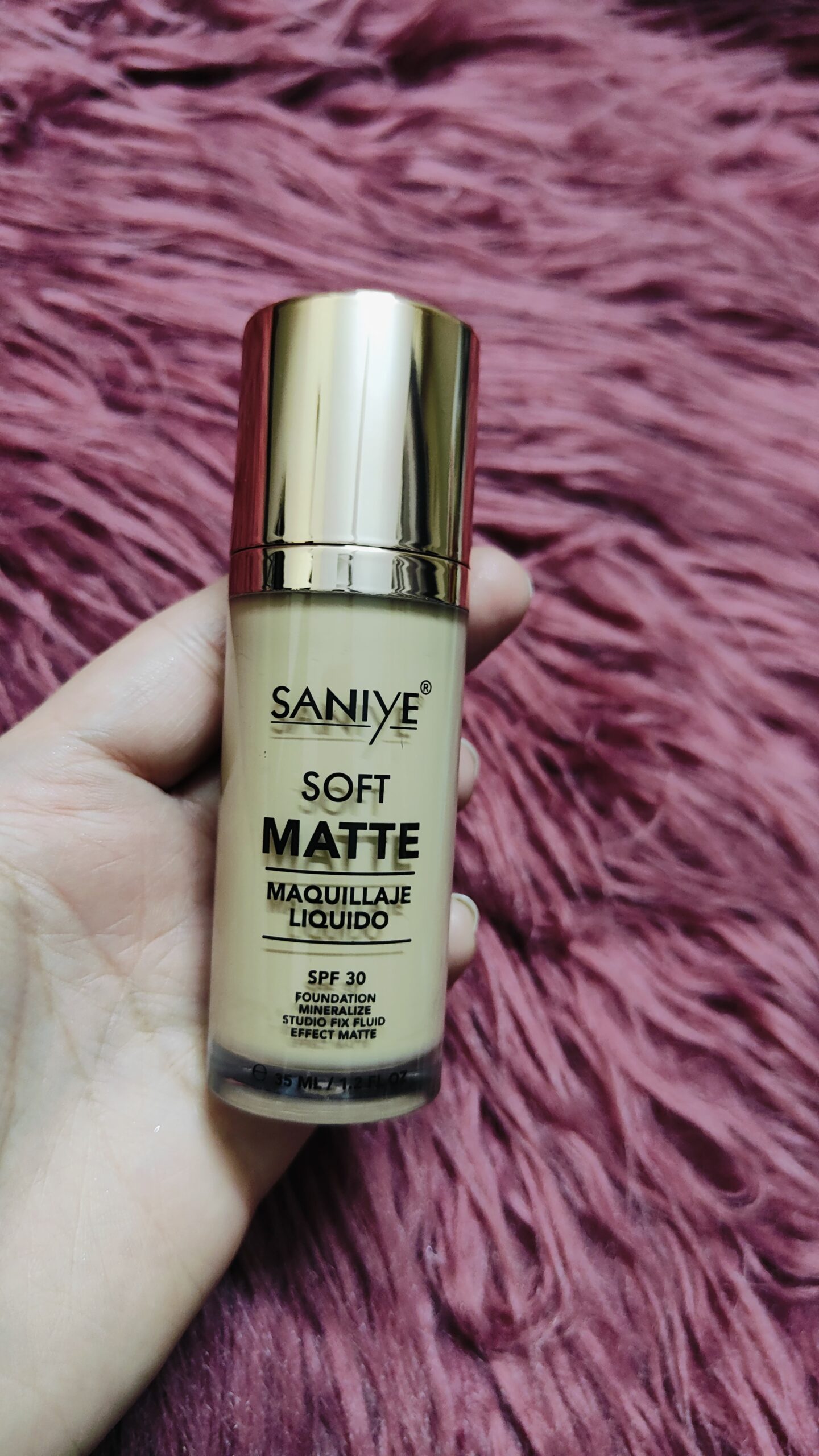 Saniye Matte Foundation